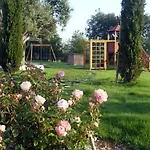 Postiglione Oda ve Kahvaltı 3*