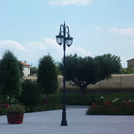 Couette-café Postiglione 3*