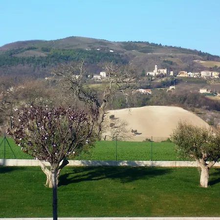 Couette-café Postiglione 3*